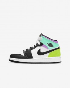 לצפייה במוצר JORDAN 1 MID WH/BLK/VLTG